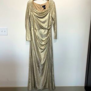 NEVER WORN! CACHET GOLD EVENING DRESS! Size 12